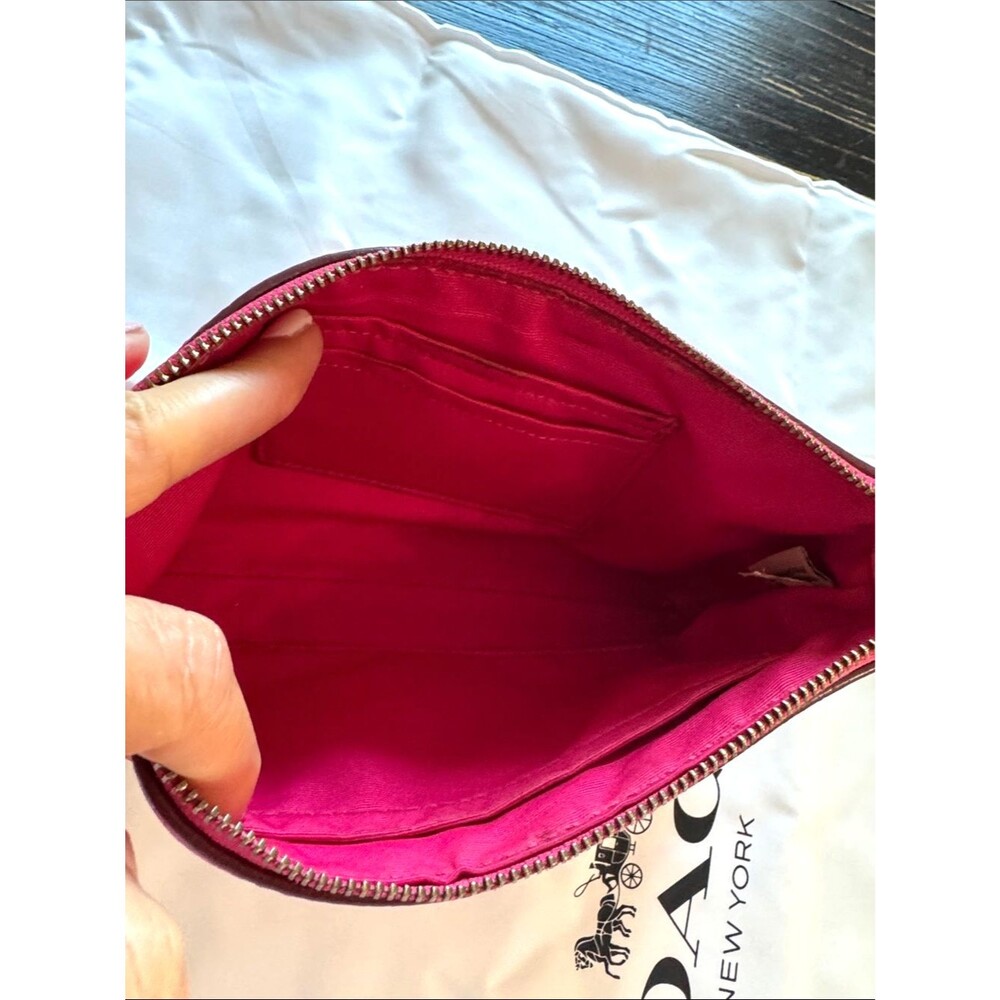 Coach Quinn Pebbled Leather Crossbody Style #F52709) hot pink/cranberry color - Picture 7 of 8